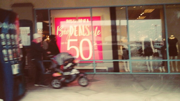 Shopping mall