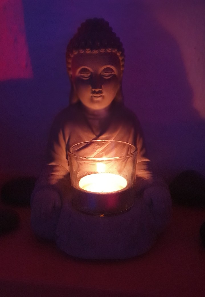 Budda Candle