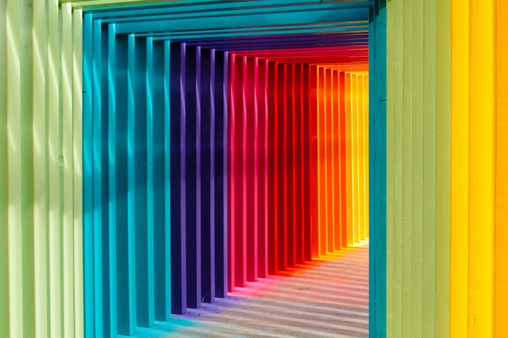 successive change of colours