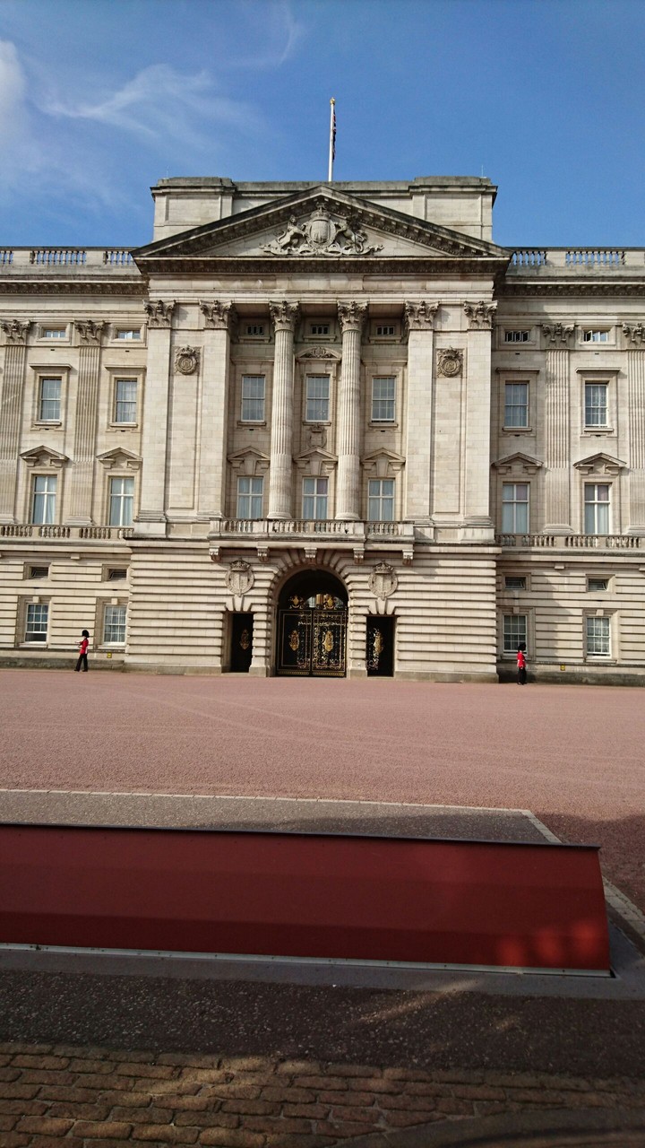 buckingham palace