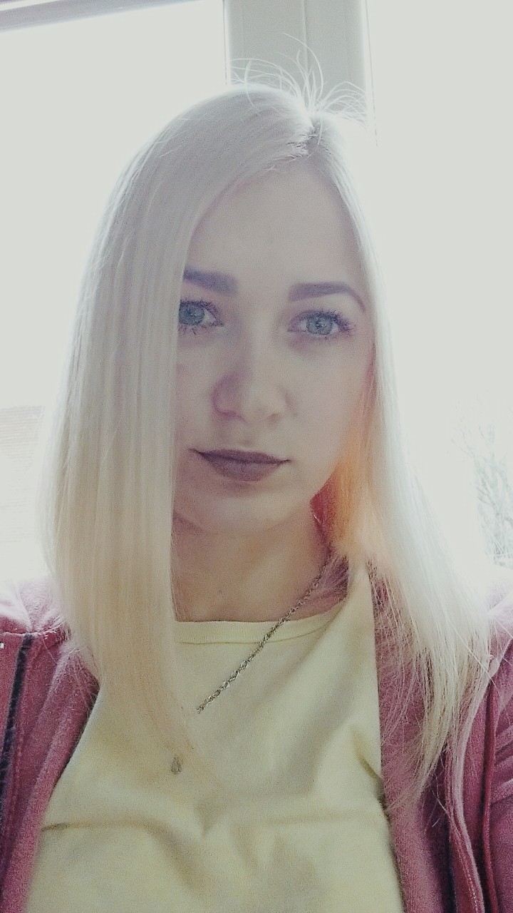 блондинка