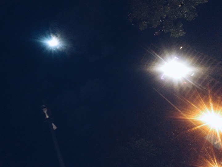 Shine-o-moon