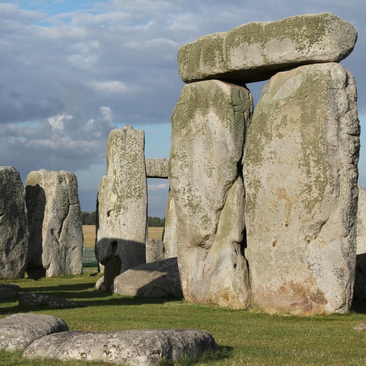 the megalithic standing stones of Stonehenge