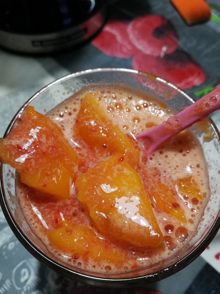 orange strawberry papaya. ?????