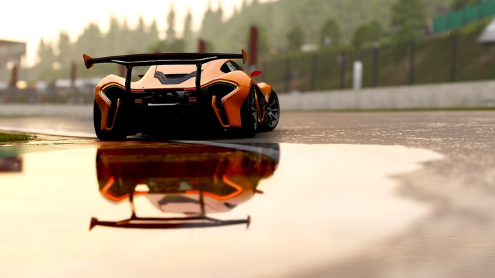 Mclaren P1 Sports Car