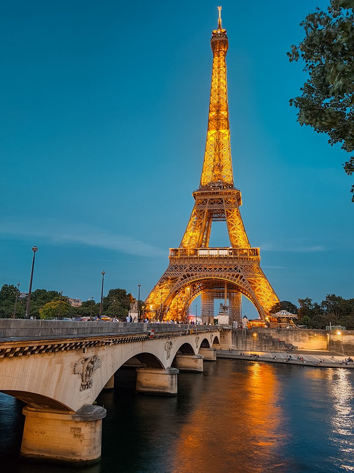 Eiffel Tower