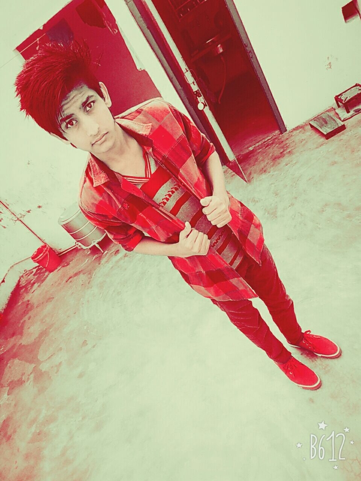 cute boy dp