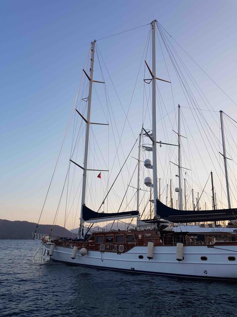 yacht