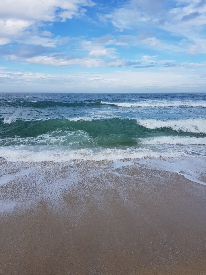 sky & sea wave