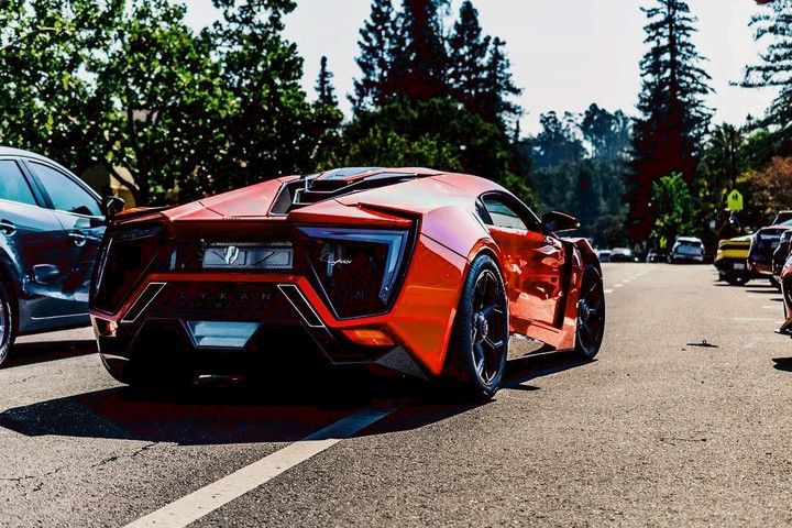W Motors