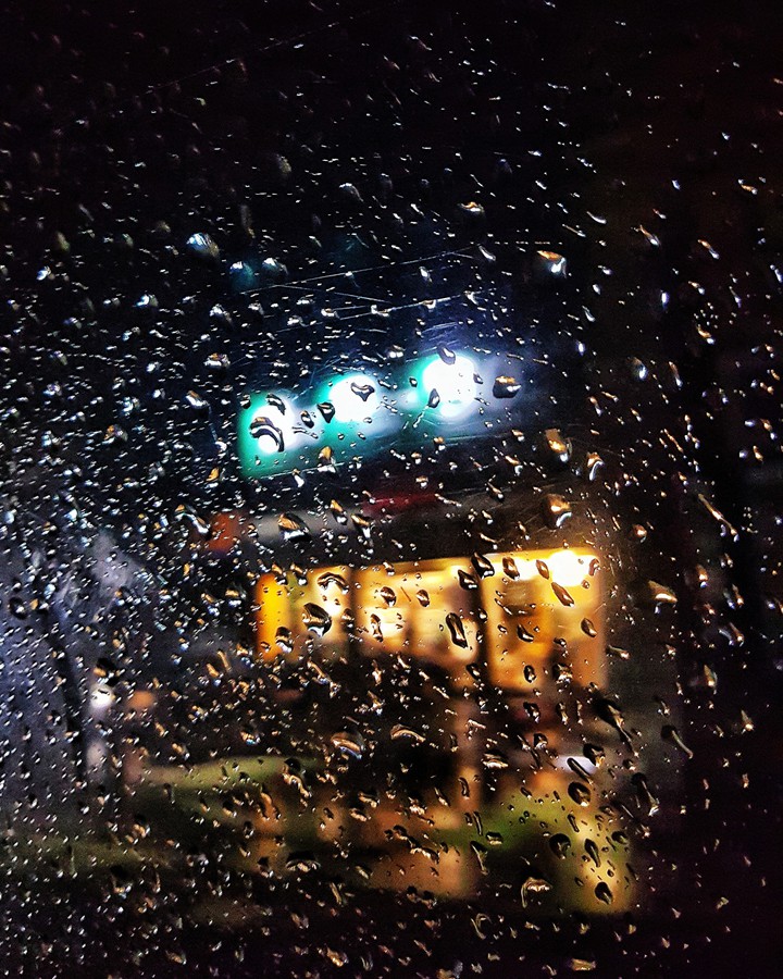 A rainy night in the City