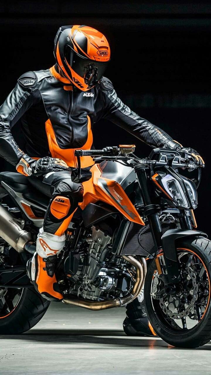 ready to race kTm duke