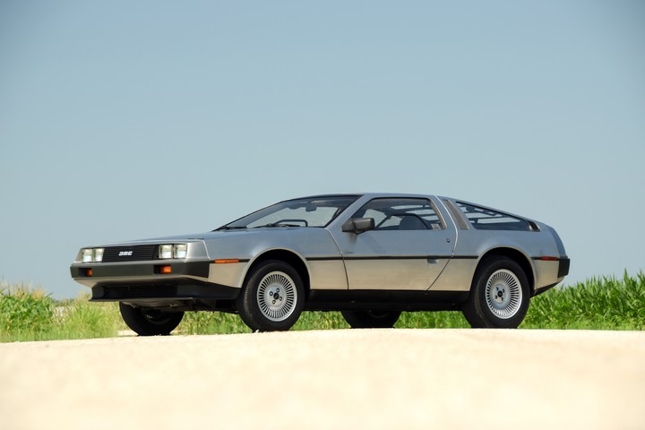 delorean dmc 12