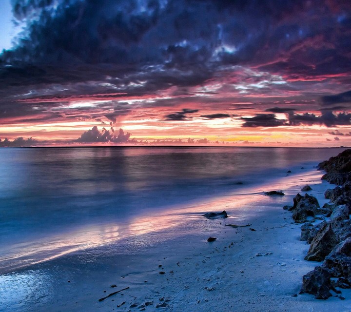 Red blue ocean view