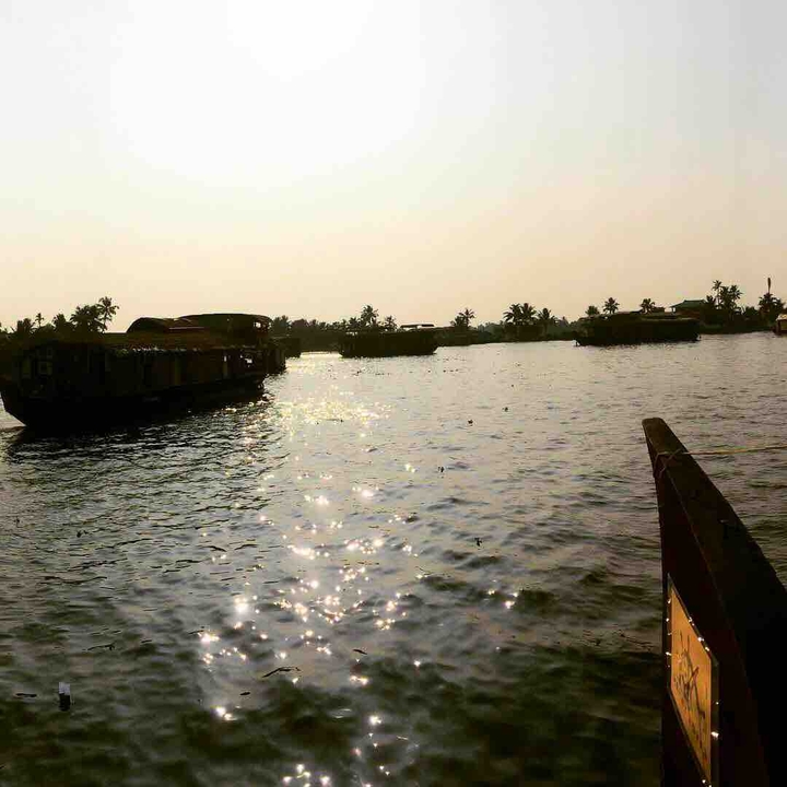 house boats - Kerala