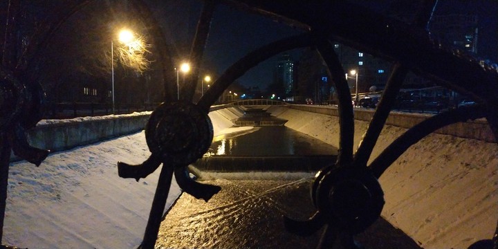 река