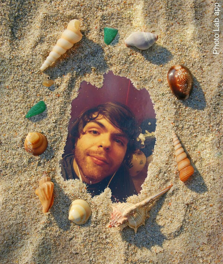 Picture in sand