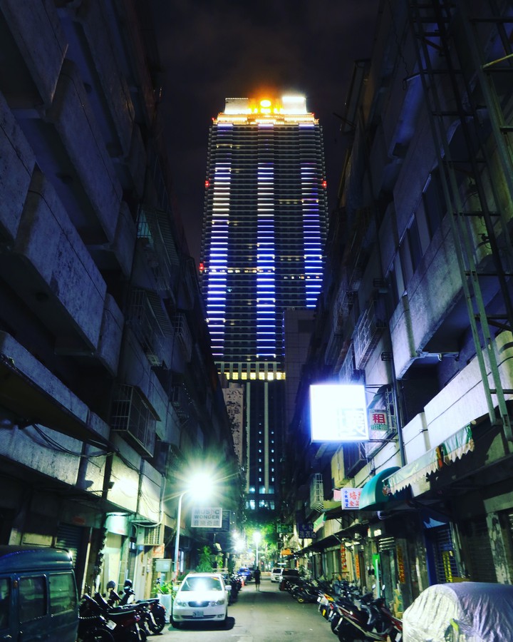 小巷