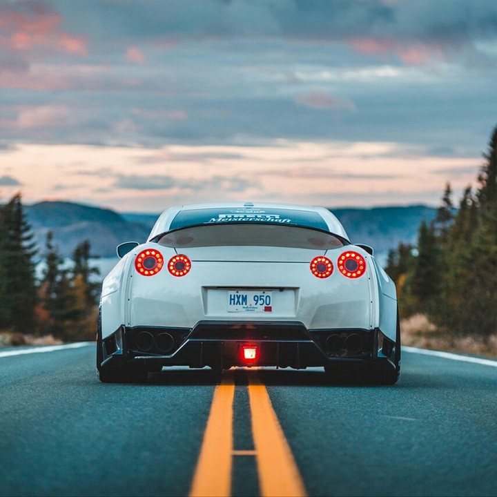 car......⭐⭐
