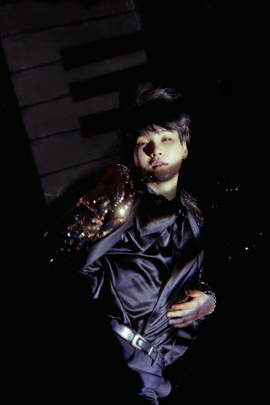 Suga : Wings