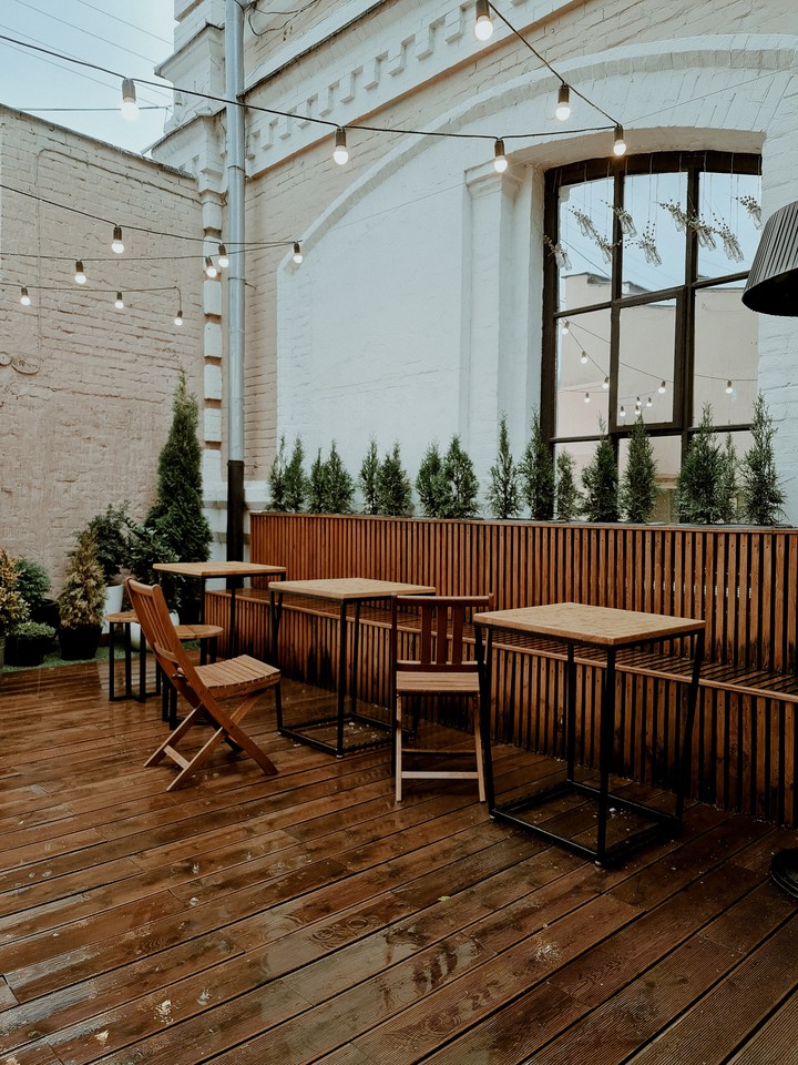 street cafe