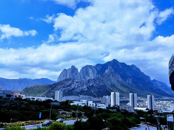 montaña "La Huasteca" Nuevo León México