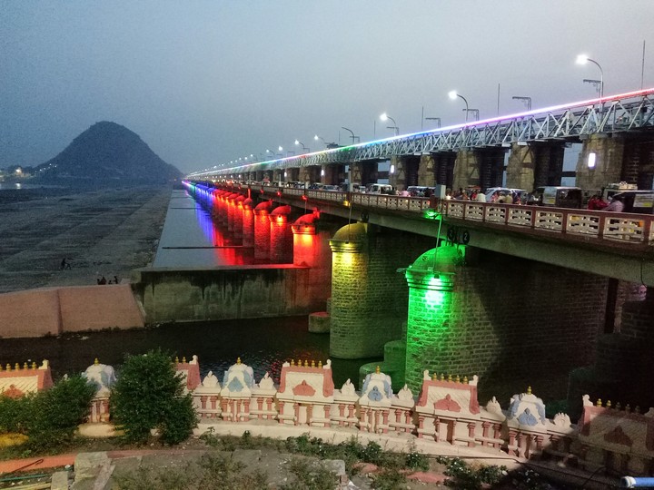 Prakasam barrage
