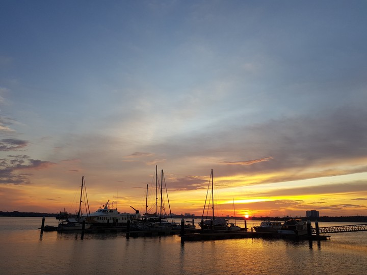 Reminiscing the day as the Sun goes down