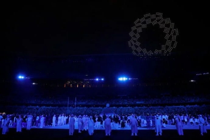 Drones create the Tokyo Olympic logo