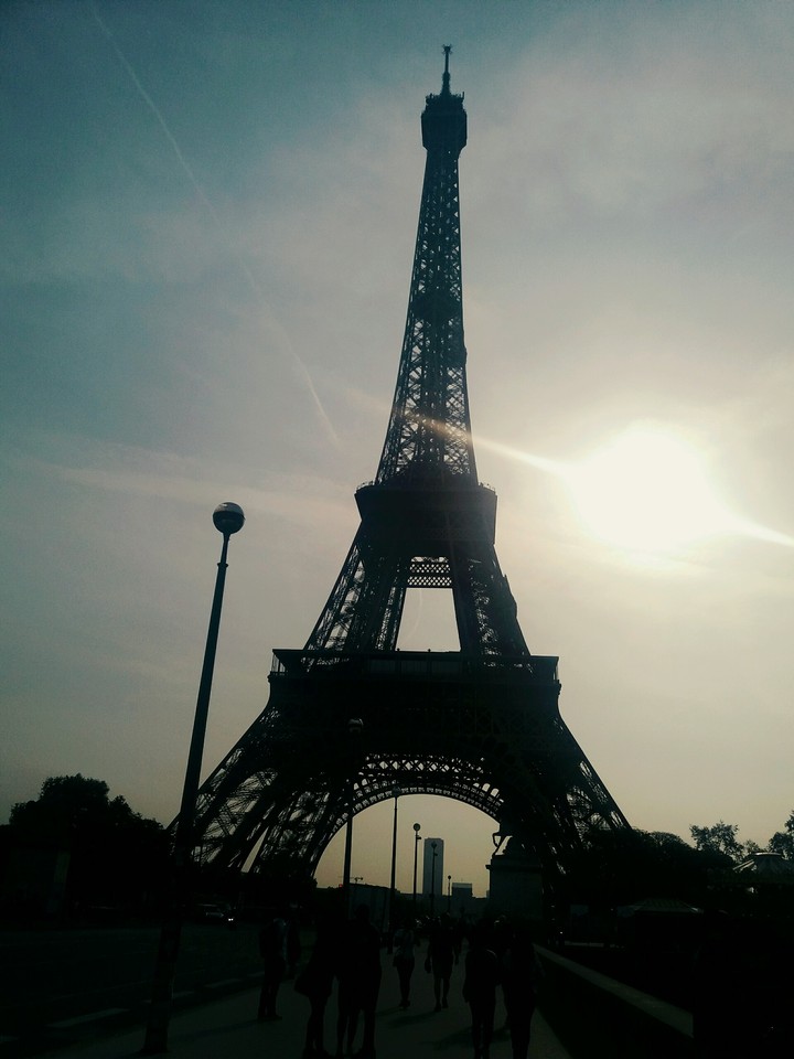 eiffel tower