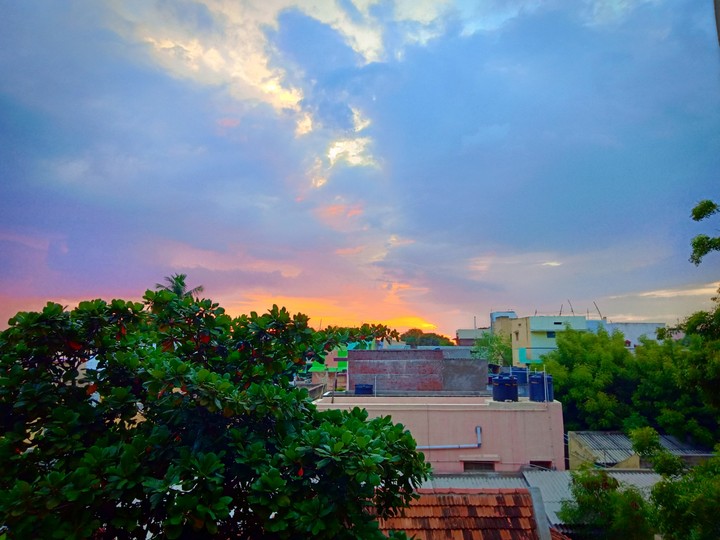 Sun set with dissolving Radiance