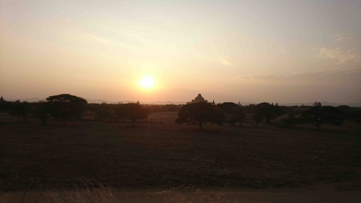 SunsetOfBagan