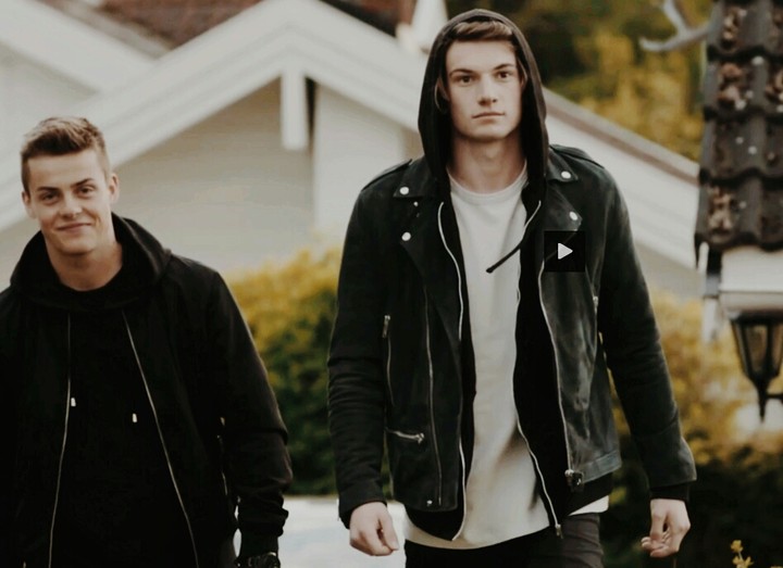 William & Chris