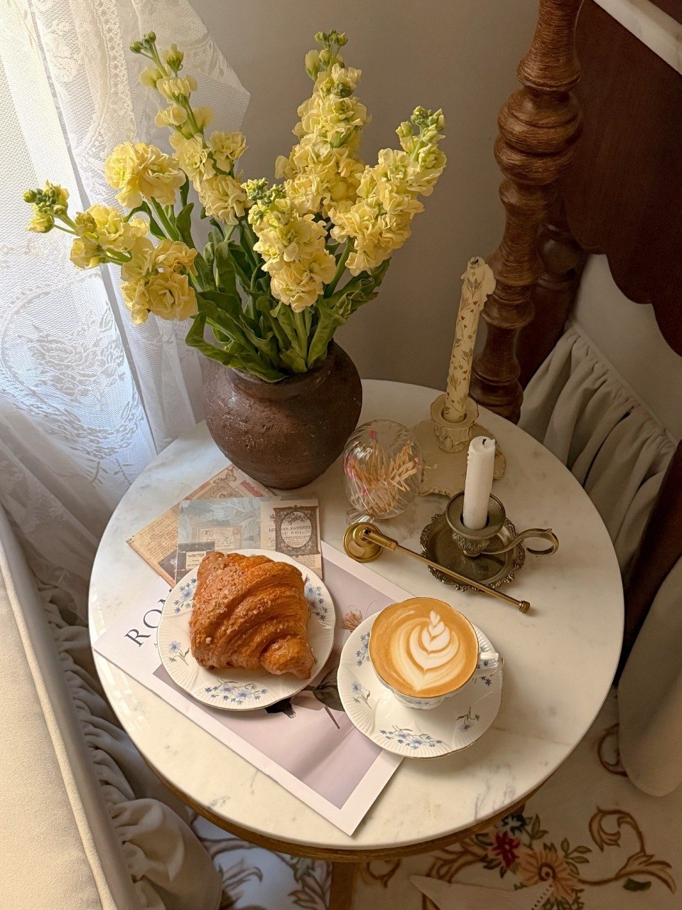 тапети Table, flower