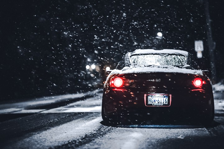 Honda S2000 in snow