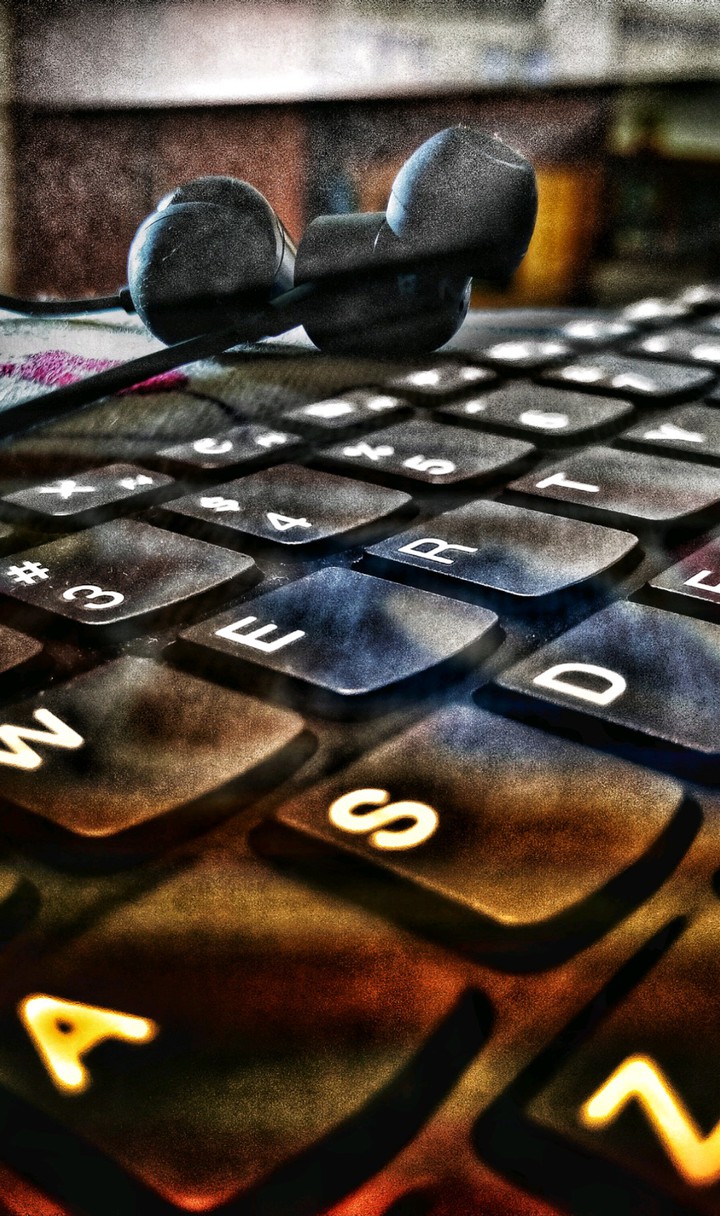 Keyboard