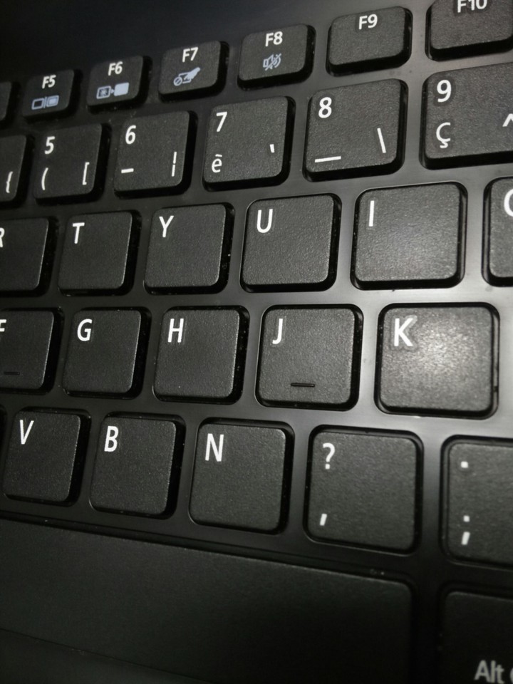 black keyboard