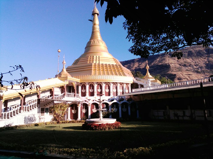 igatpuri vipashyana campus