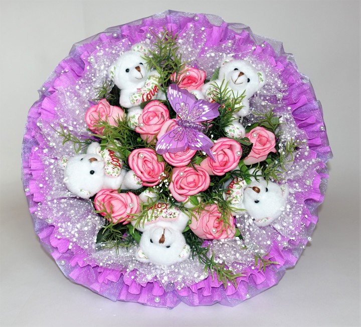 Bouquet of toys