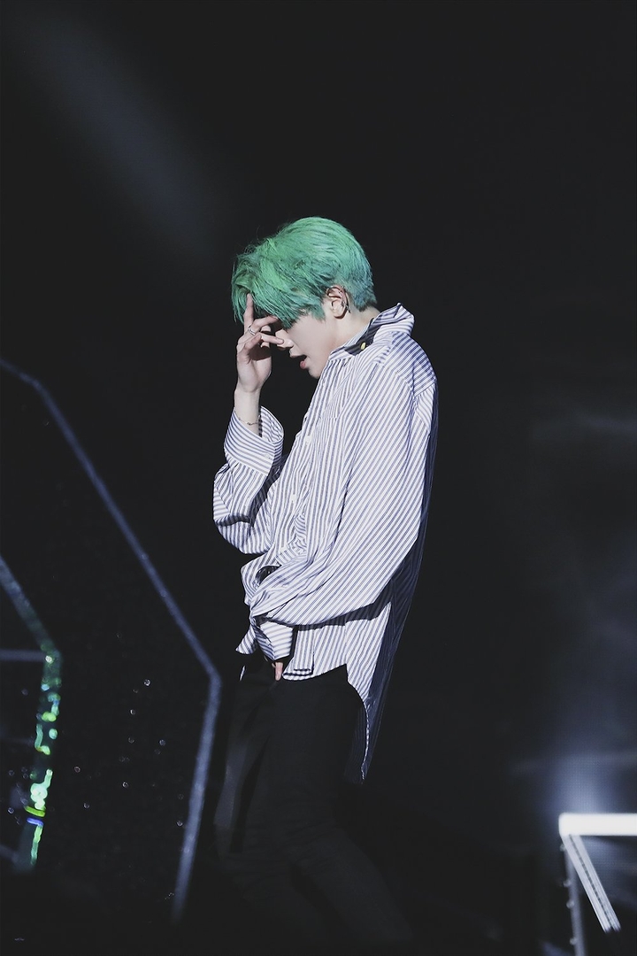 Taeyong 
