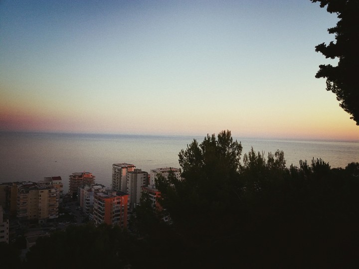 relax