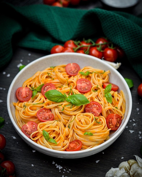 Tomato pasta