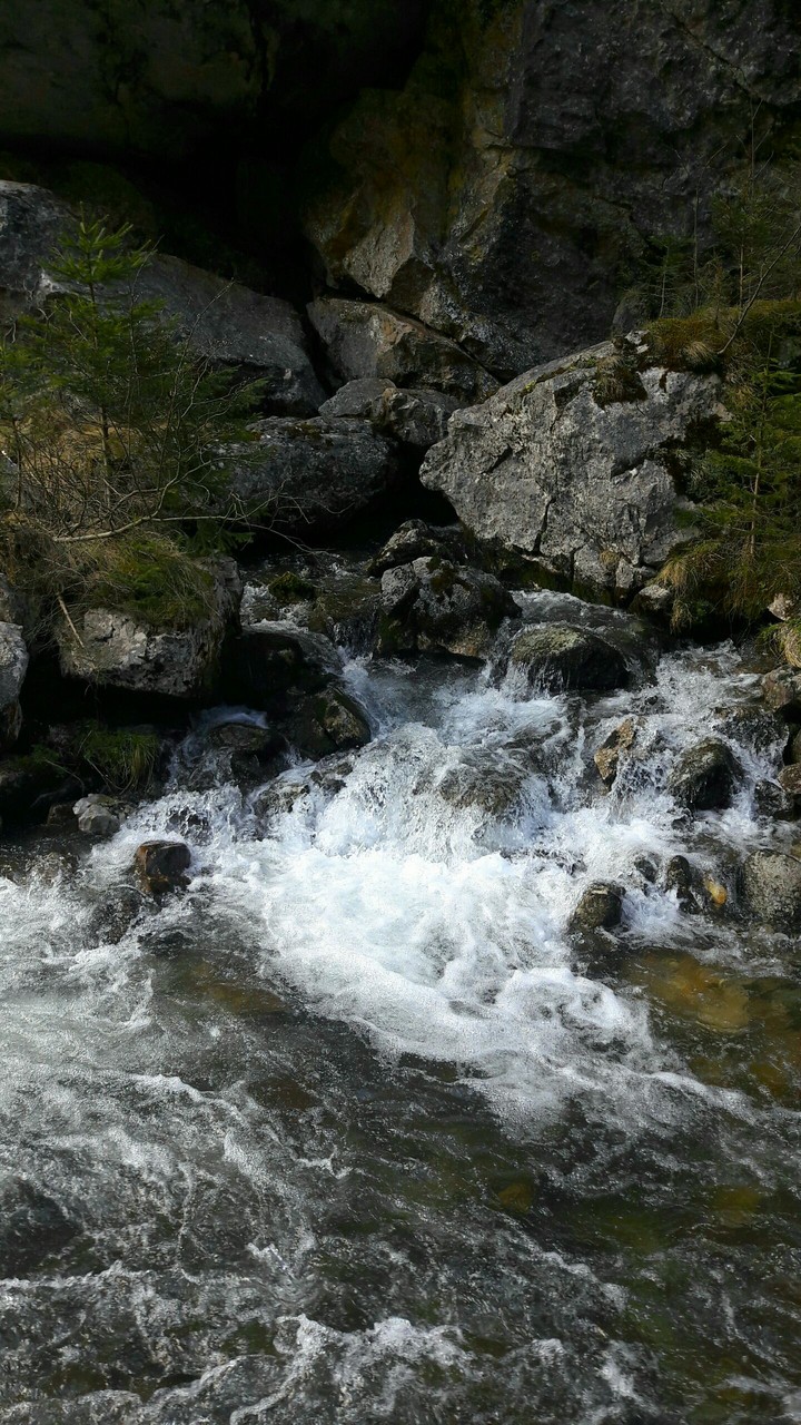 Mini waterfall ^^