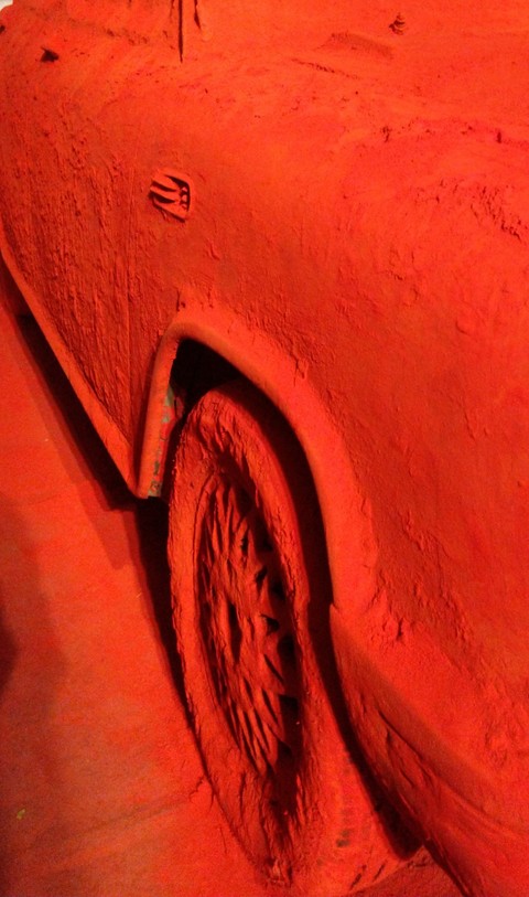 RED WHEEL CAR