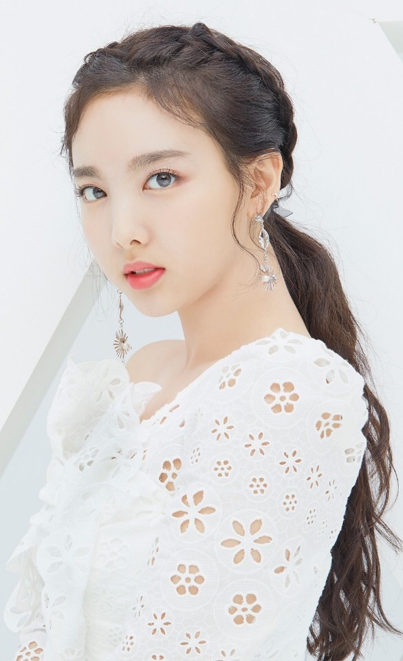 나연