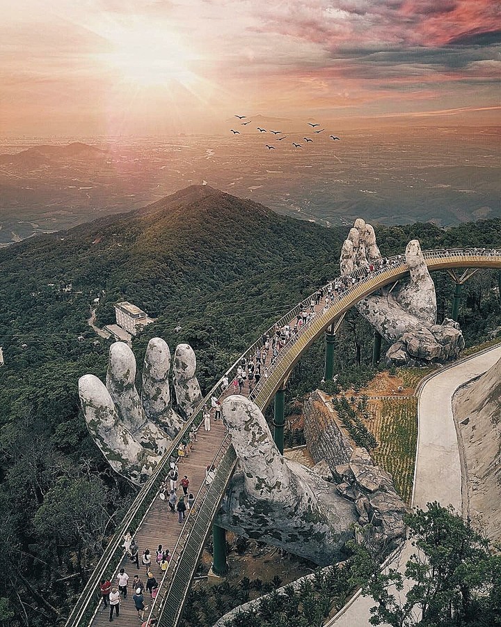 Golden Bridge/Vietnam