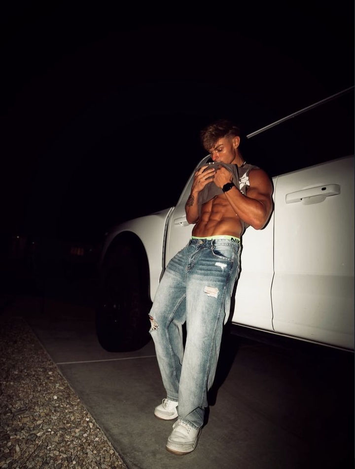 Abdomen, torso वॉलपेपर