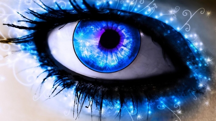 Eye