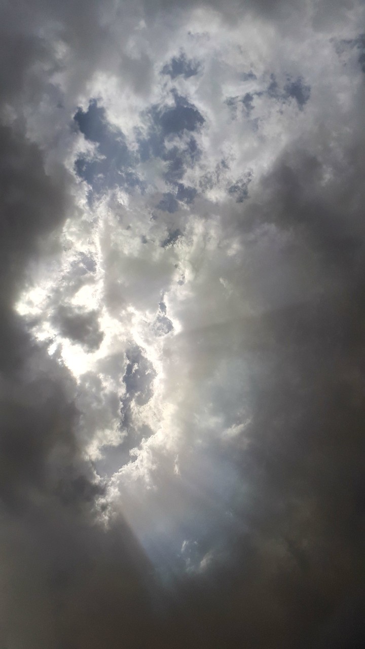 sky /cloud / sun