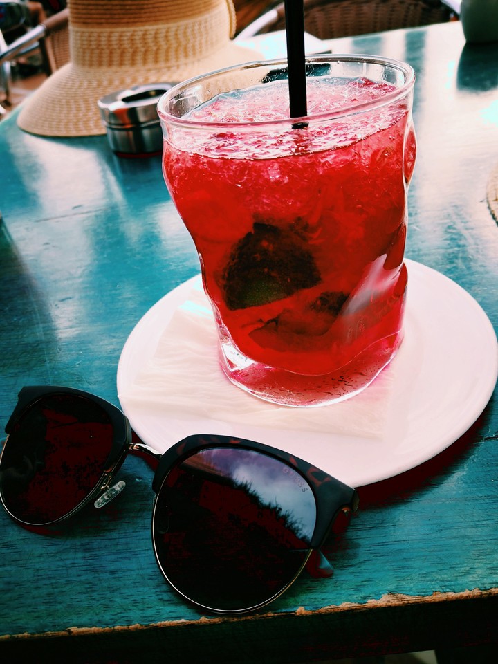 Sunglasses, drinks, Holiday